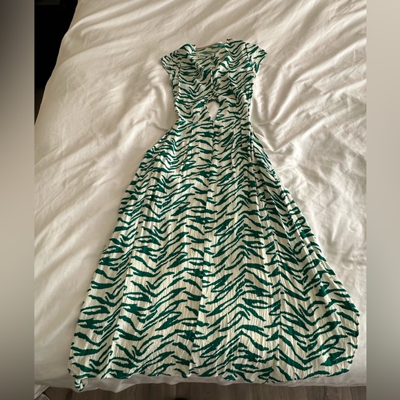 Reformation Green Zebra Dress Size 2 - Picture 3 of 7